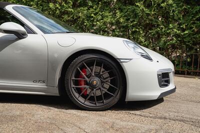2018 Porsche 911 Targa 4 GTS - Photo 15 - Peapack & Gladstone, NJ 07977