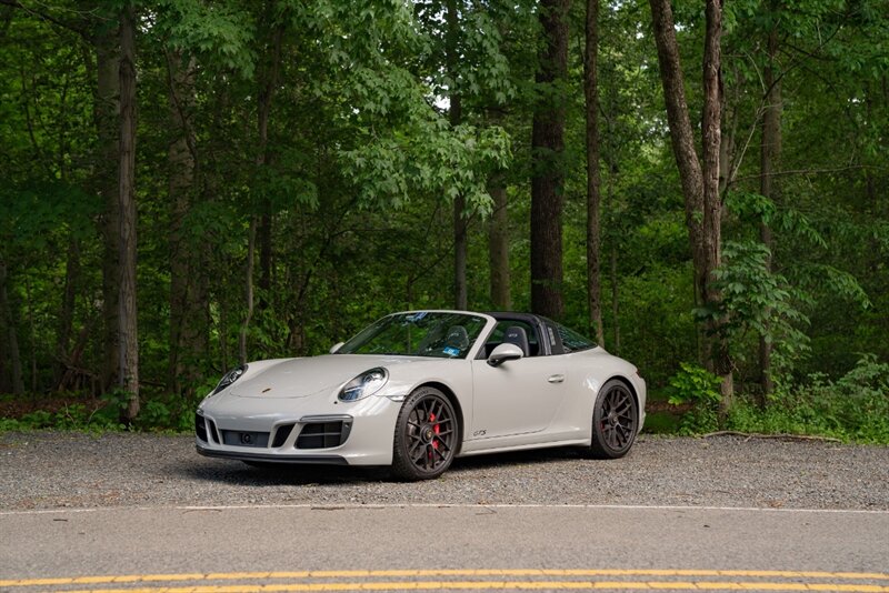 2018 Porsche 911 Targa 4 GTS   - Photo 1 - Peapack & Gladstone, NJ 07977