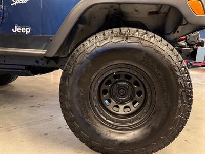 2000 Jeep Wrangler Sport 2dr Sport   - Photo 100 - Peapack & Gladstone, NJ 07977