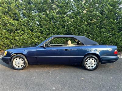 1995 Mercedes-Benz E 320  Cabriolet - Photo 2 - Peapack & Gladstone, NJ 07977