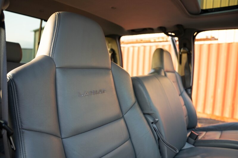 2004 Ford F-350 Super Duty Lariat - Photo 24