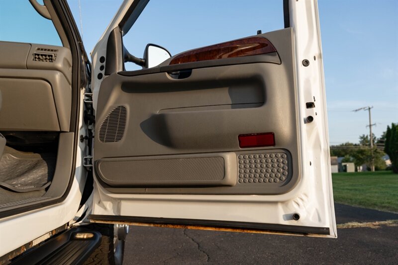 2004 Ford F-350 Super Duty Lariat - Photo 34