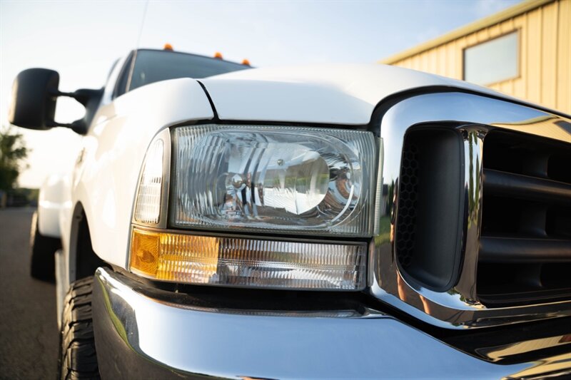 2004 Ford F-350 Super Duty Lariat - Photo 38