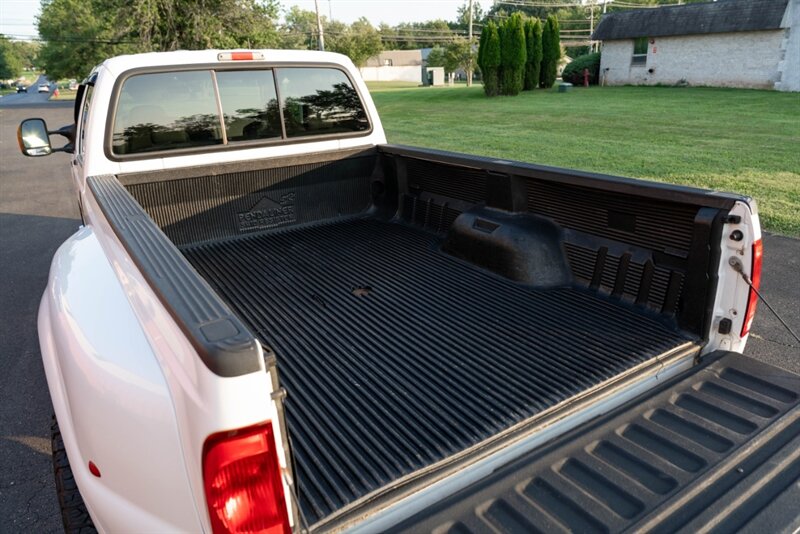 2004 Ford F-350 Super Duty Lariat - Photo 57