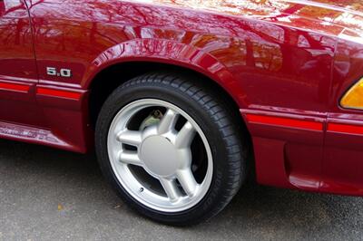 1988 Ford Mustang GT Convertible - Photo 30 - Peapack & Gladstone, NJ 07977