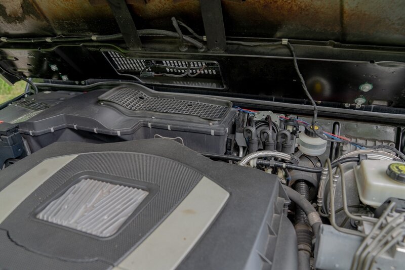 2013 Mercedes-Benz G550 4×4 in Peridot Brown Metallic, engine photo 7