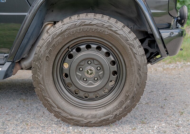 2013 Mercedes-Benz G550 4×4 in Peridot Brown Metallic, exterior photo 16