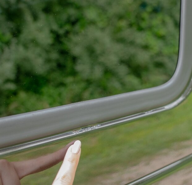 2013 Mercedes-Benz G550 4×4 in Peridot Brown Metallic, exterior photo 46