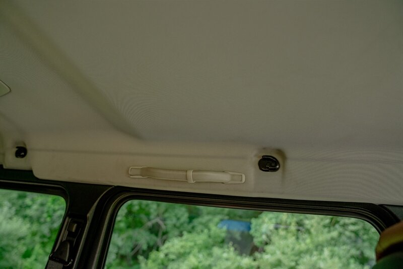 2013 Mercedes-Benz G550 4×4 in Peridot Brown Metallic, interior photo 36