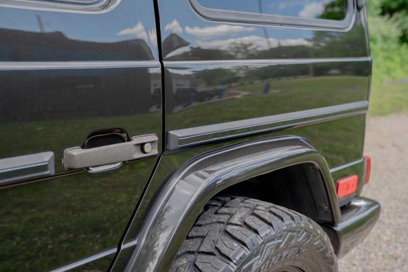 2013 Mercedes-Benz G550 4×4 in Peridot Brown Metallic, exterior photo 37