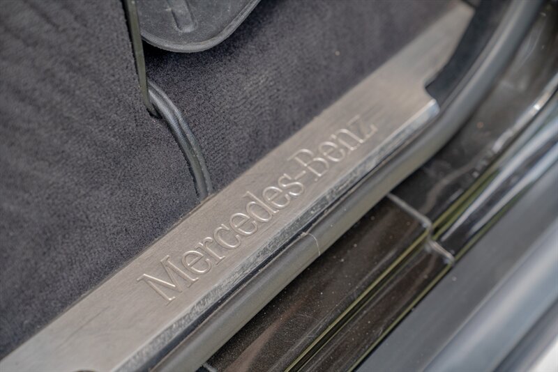 2013 Mercedes-Benz G550 4×4 in Peridot Brown Metallic, interior photo 30