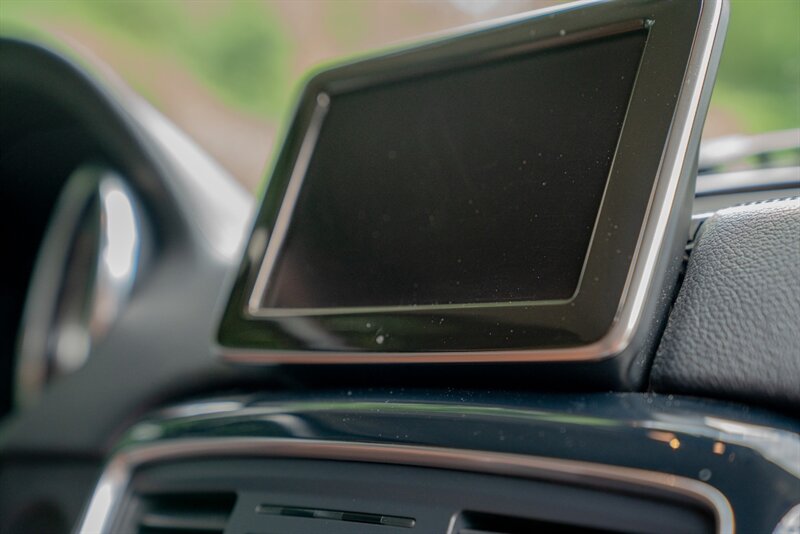 2013 Mercedes-Benz G550 4×4 in Peridot Brown Metallic, interior photo 19