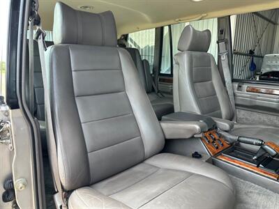 1991 Land Rover Range Rover Vogue SE   - Photo 47 - Far Hills, NJ 07931