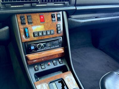1989 Mercedes-Benz 560 SEC - Photo 48 - Peapack & Gladstone, NJ 07977
