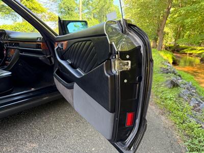 1989 Mercedes-Benz 560 SEC - Photo 51 - Peapack & Gladstone, NJ 07977