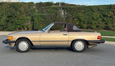1988 Mercedes-Benz 560 SL   - Photo 64 - Peapack & Gladstone, NJ 07977