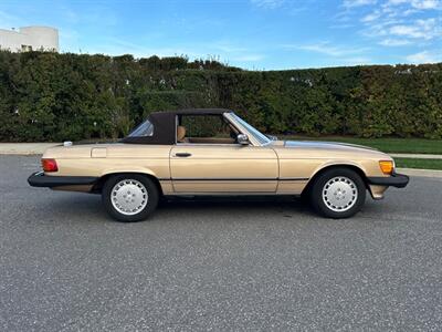 1988 Mercedes-Benz 560 SL   - Photo 21 - Peapack & Gladstone, NJ 07977