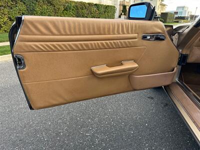 1988 Mercedes-Benz 560 SL   - Photo 11 - Peapack & Gladstone, NJ 07977