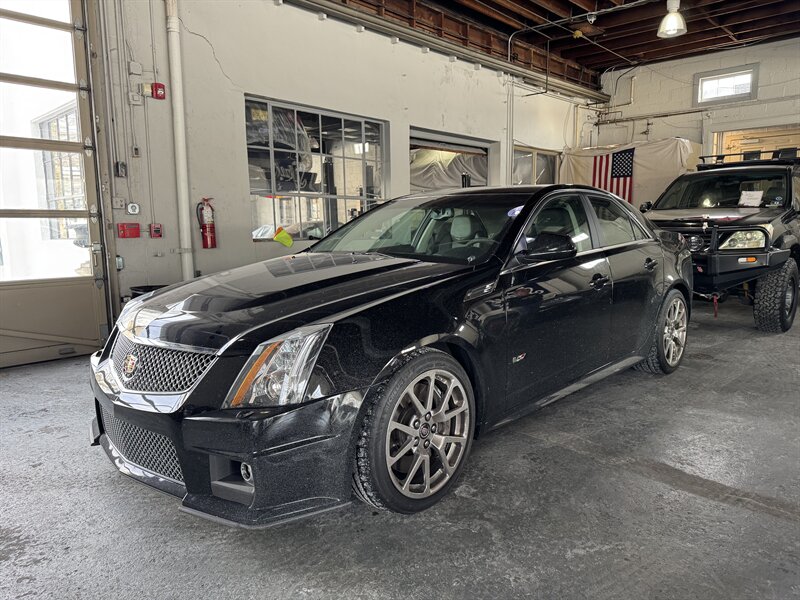 2010 Cadillac CTS-V  6-Speed Manual