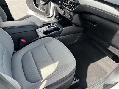 2022 Ford Escape S - Photo 13 - Albuquerque, NM 87107