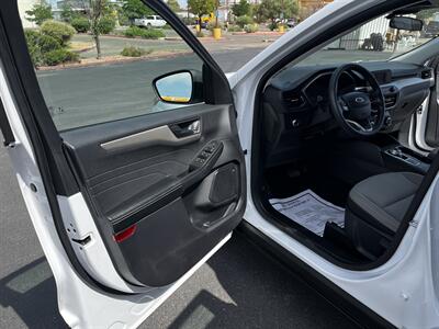 2022 Ford Escape S - Photo 18 - Albuquerque, NM 87107