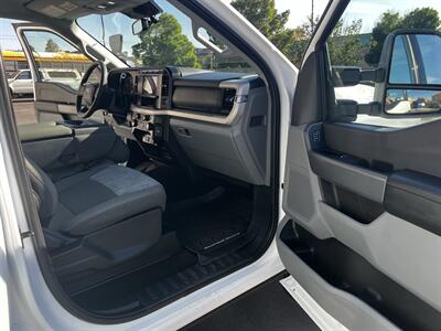 2023 Ford F-250 Super Duty XLT   - Photo 16 - Albuquerque, NM 87107