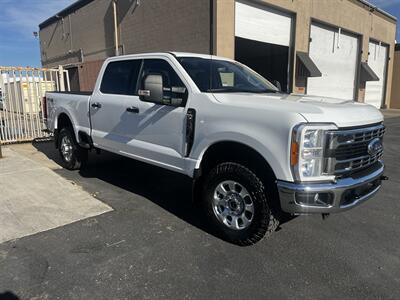 2023 Ford F-250 Super Duty XLT   - Photo 2 - Albuquerque, NM 87107
