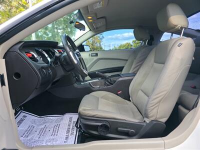 2010 Ford Mustang V6 Premium   - Photo 13 - Sacramento, CA 95815
