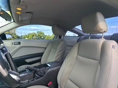 2010 Ford Mustang V6 Premium   - Photo 19 - Sacramento, CA 95815