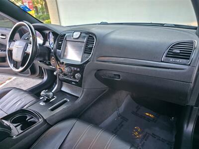 2014 Chrysler 300 Series S   - Photo 29 - Sacramento, CA 95815