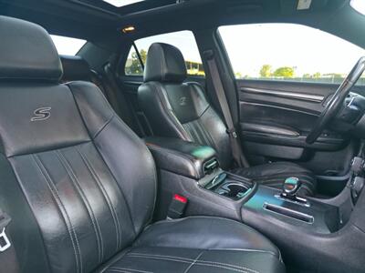 2014 Chrysler 300 Series S   - Photo 32 - Sacramento, CA 95815