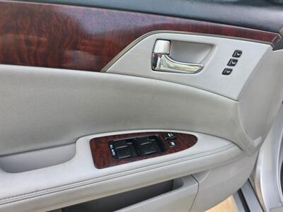 2011 Toyota Avalon Limited Sedan 4D   - Photo 11 - Sacramento, CA 95821