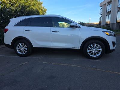 2016 Kia Sorento LX V6   - Photo 5 - Sacramento, CA 95815