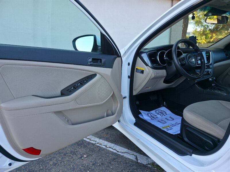2015 Kia Optima LX - Photo 10 - Sacramento, CA 95815