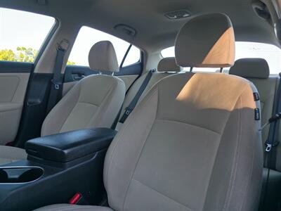 2015 Kia Optima LX - Photo 12 - Sacramento, CA 95815