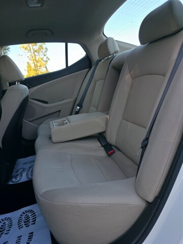 2015 Kia Optima LX - Photo 21 - Sacramento, CA 95815