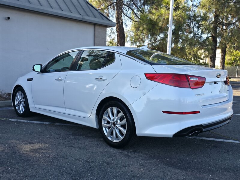 2015 Kia Optima LX - Photo 7 - Sacramento, CA 95815