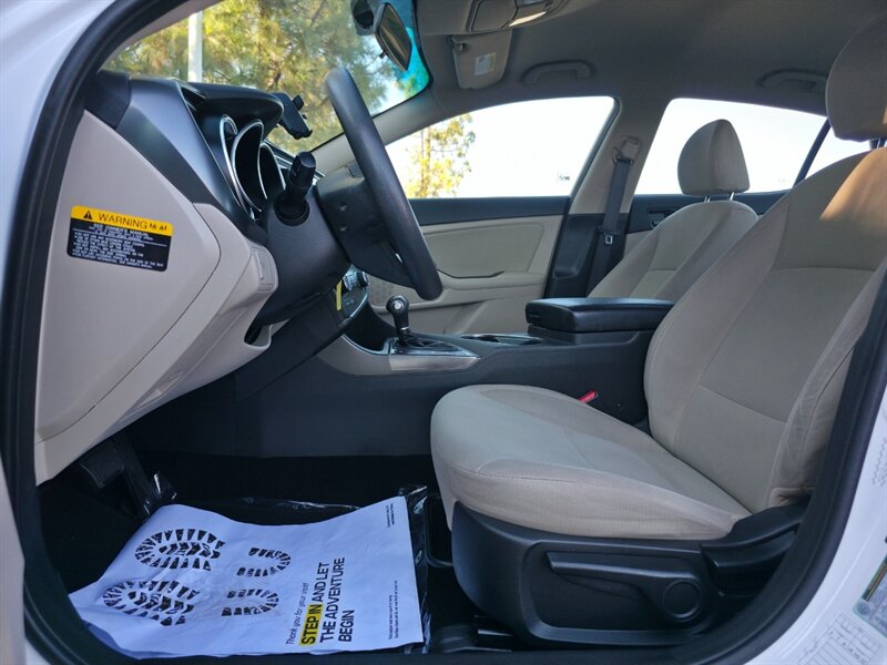 2015 Kia Optima LX - Photo 11 - Sacramento, CA 95815