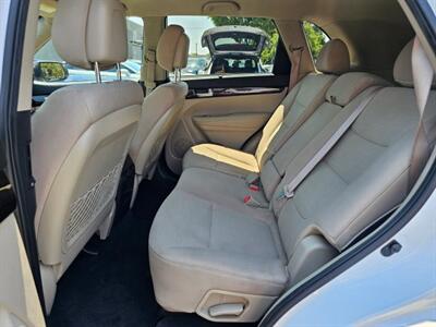 2014 Kia Sorento LX Sport Utility 4D   - Photo 15 - Sacramento, CA 95821