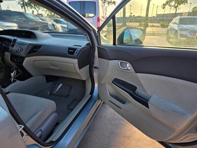 2012 Honda Civic Hybrid Sedan 4D   - Photo 14 - Sacramento, CA 95821