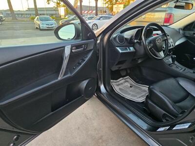 2012 Mazda Mazda3 i Grand Touring Hatchback 4D   - Photo 9 - Sacramento, CA 95821