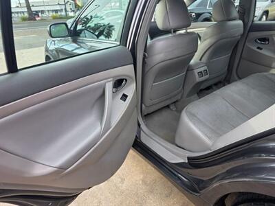 2009 Toyota Camry Hybrid Hybrid Sedan 4D   - Photo 15 - Sacramento, CA 95821