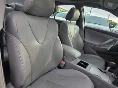 2009 Toyota Camry Hybrid Hybrid Sedan 4D   - Photo 24 - Sacramento, CA 95821