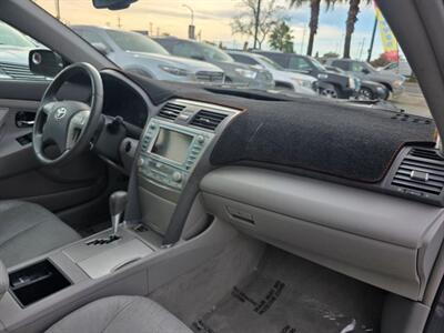 2009 Toyota Camry Hybrid Hybrid Sedan 4D   - Photo 22 - Sacramento, CA 95821