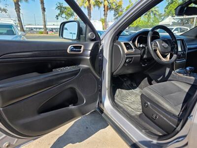 2014 Jeep Grand Cherokee Laredo Sport Utility 4D - Photo 12 - Sacramento, CA 95821