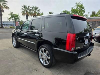 2011 Cadillac Escalade Hybrid Hybrid Sport Utility 4D   - Photo 8 - Sacramento, CA 95821