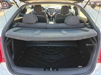 2017 Hyundai VELOSTER Coupe 3D - Photo 25 - Sacramento, CA 95821