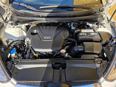 2017 Hyundai VELOSTER Coupe 3D - Photo 26 - Sacramento, CA 95821