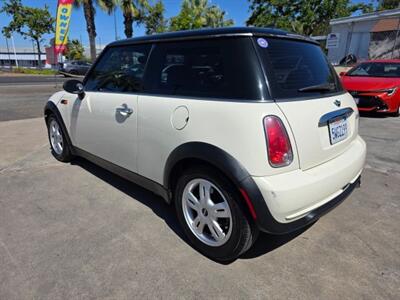 2006 MINI Cooper Hatchback 2D - Photo 8 - Sacramento, CA 95821
