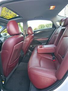 2011 Hyundai Sonata SE 2.0T   - Photo 15 - Sacramento, CA 95815